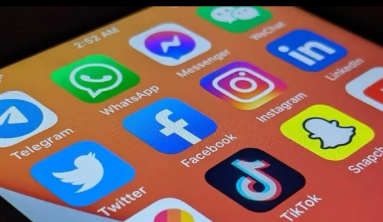 深耕海外社媒，搜贸通帮外贸工厂把“流量”变“稳定订单”